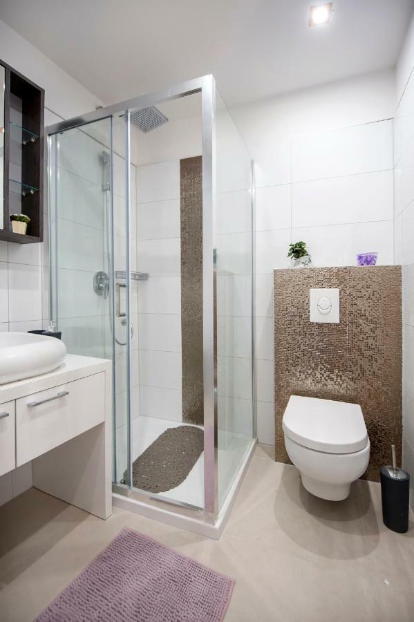 Studio Apartment Magic Ровинь Экстерьер фото