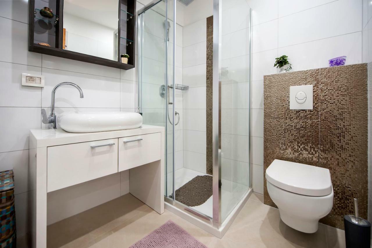 Studio Apartment Magic Ровинь Экстерьер фото