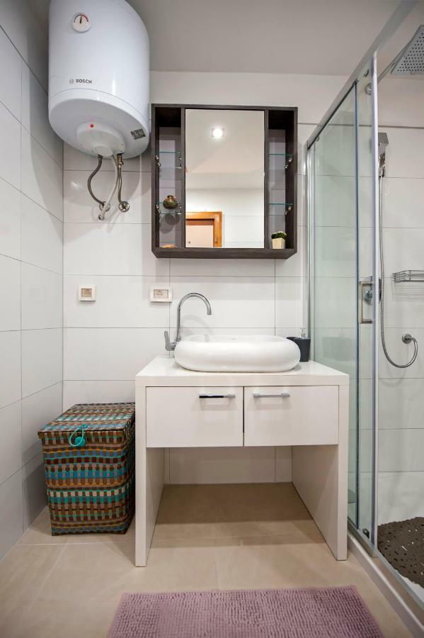 Studio Apartment Magic Ровинь Экстерьер фото